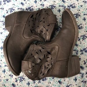 Arizona charcoal gray bootie
